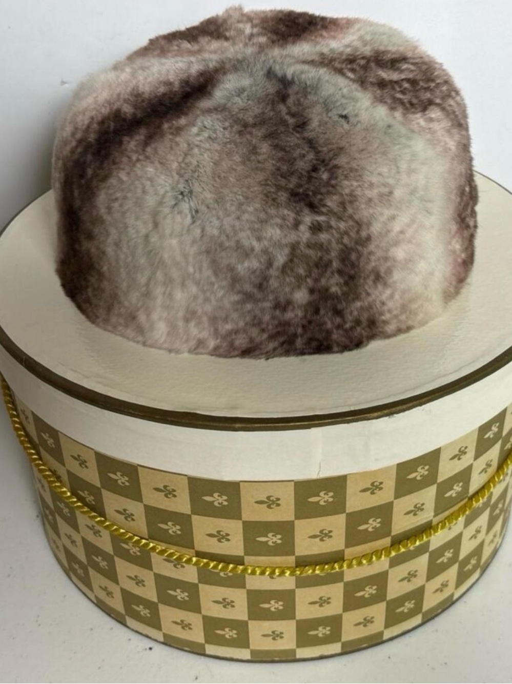 Vintage Christian Dior Chinchilla Fur Women's Pillbox Hat